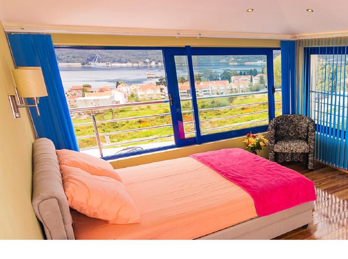 Villa Sea-N-Sun, 7 Bedrooms & Pool, Nearby Portonovi Marina. Thenovici Ngoại thất bức ảnh